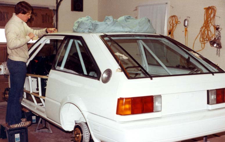 http://www.nonnamakerracing.com/pics/photos/stanza3.jpg